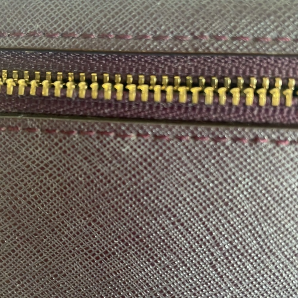 Kate Spade Wallet - Picture 6 of 9